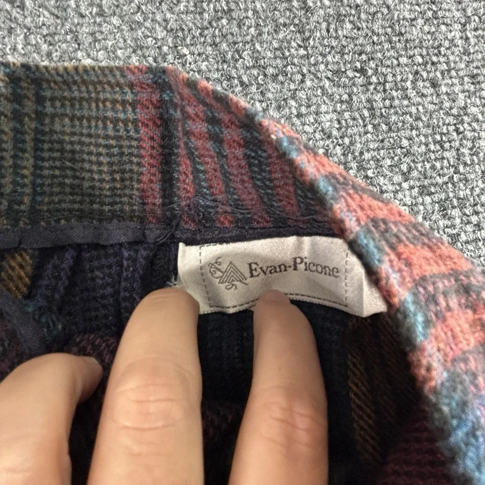 Evan Picone Dark Blue Plaid 100% Wool Skirt Dark Academia Collegiate Warm  14